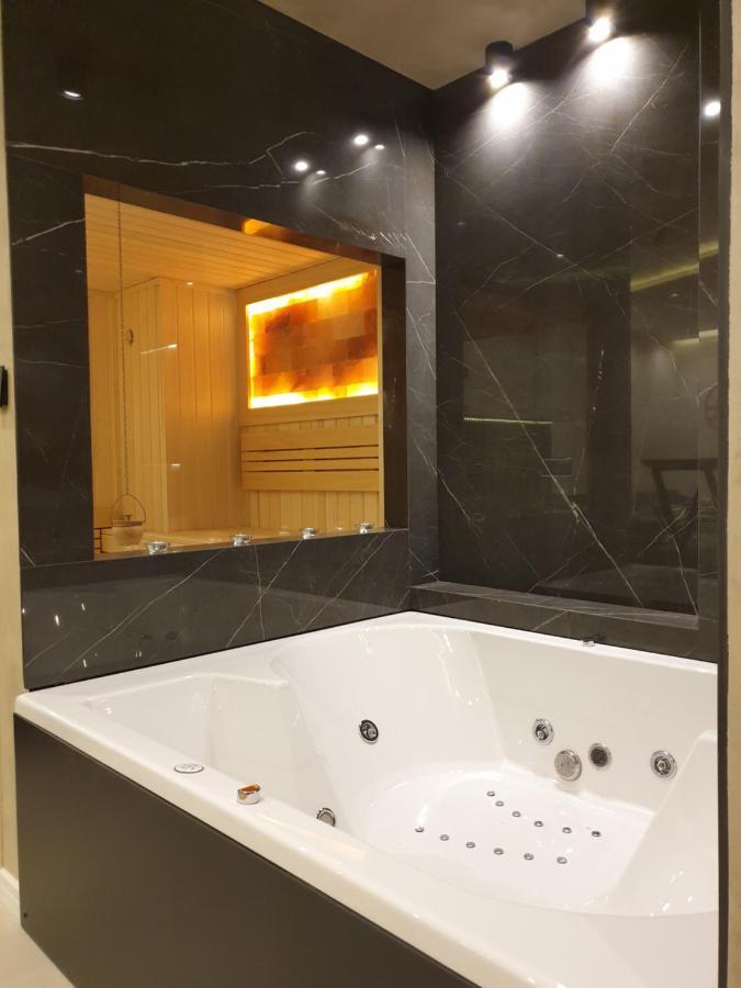 Luxury Spa Suite Belgrado Exterior foto