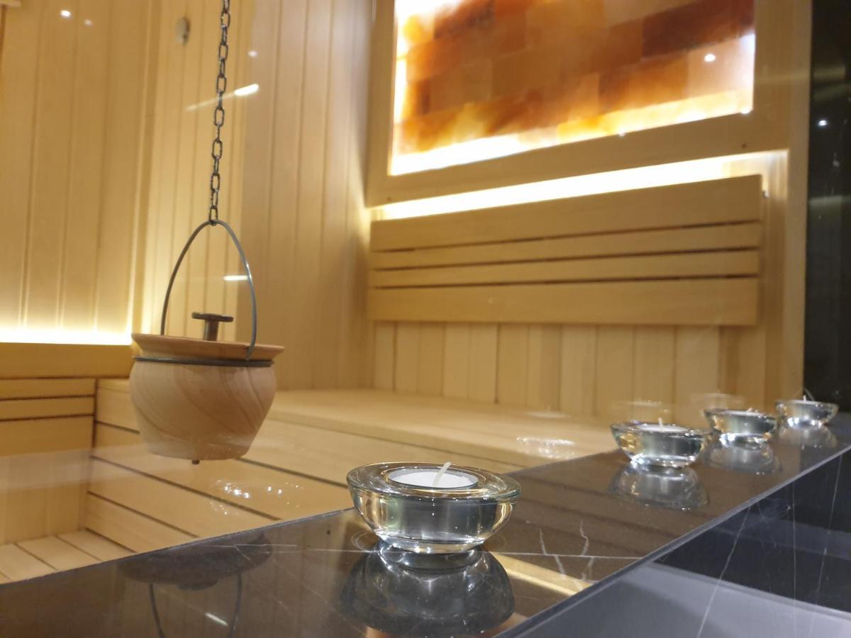 Luxury Spa Suite Belgrado Exterior foto