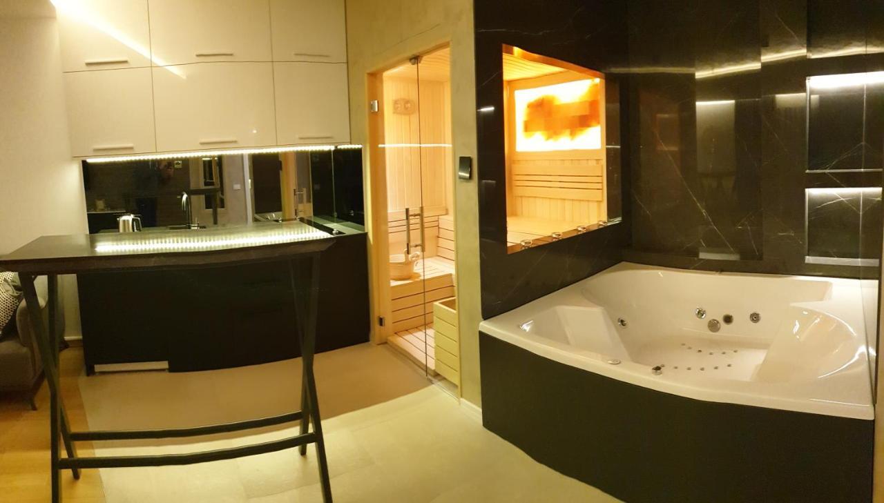 Luxury Spa Suite Belgrado Exterior foto