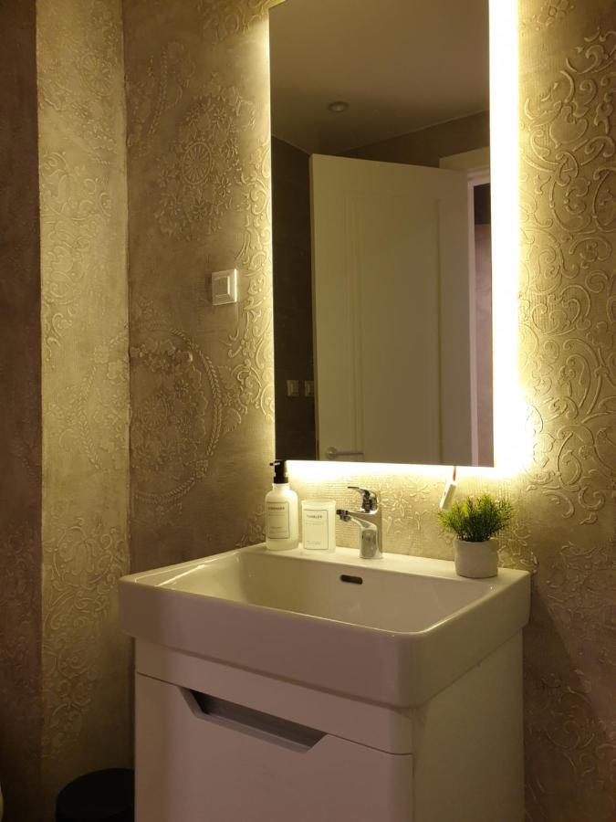 Luxury Spa Suite Belgrado Exterior foto