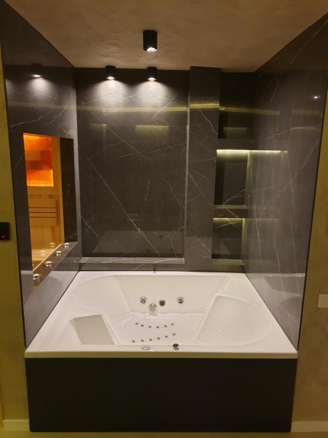 Luxury Spa Suite Belgrado Exterior foto