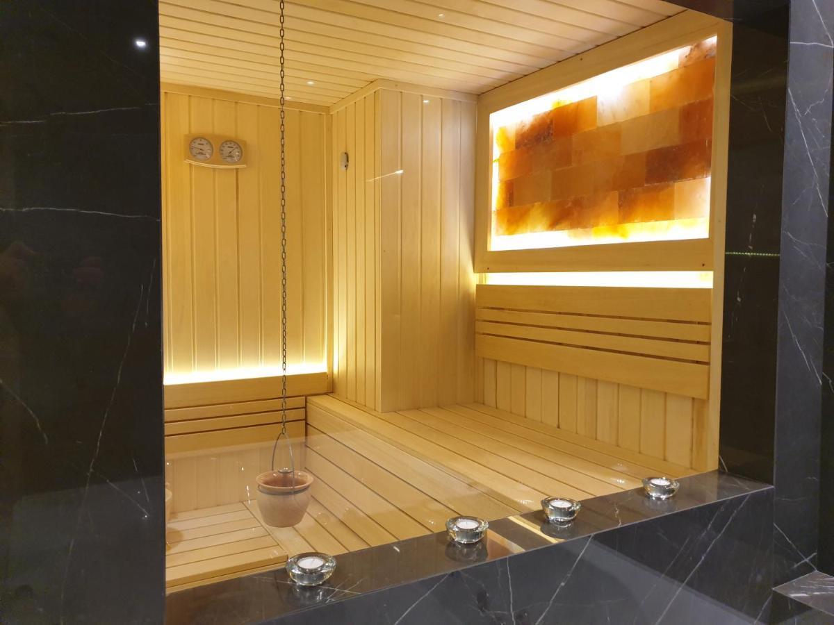 Luxury Spa Suite Belgrado Exterior foto