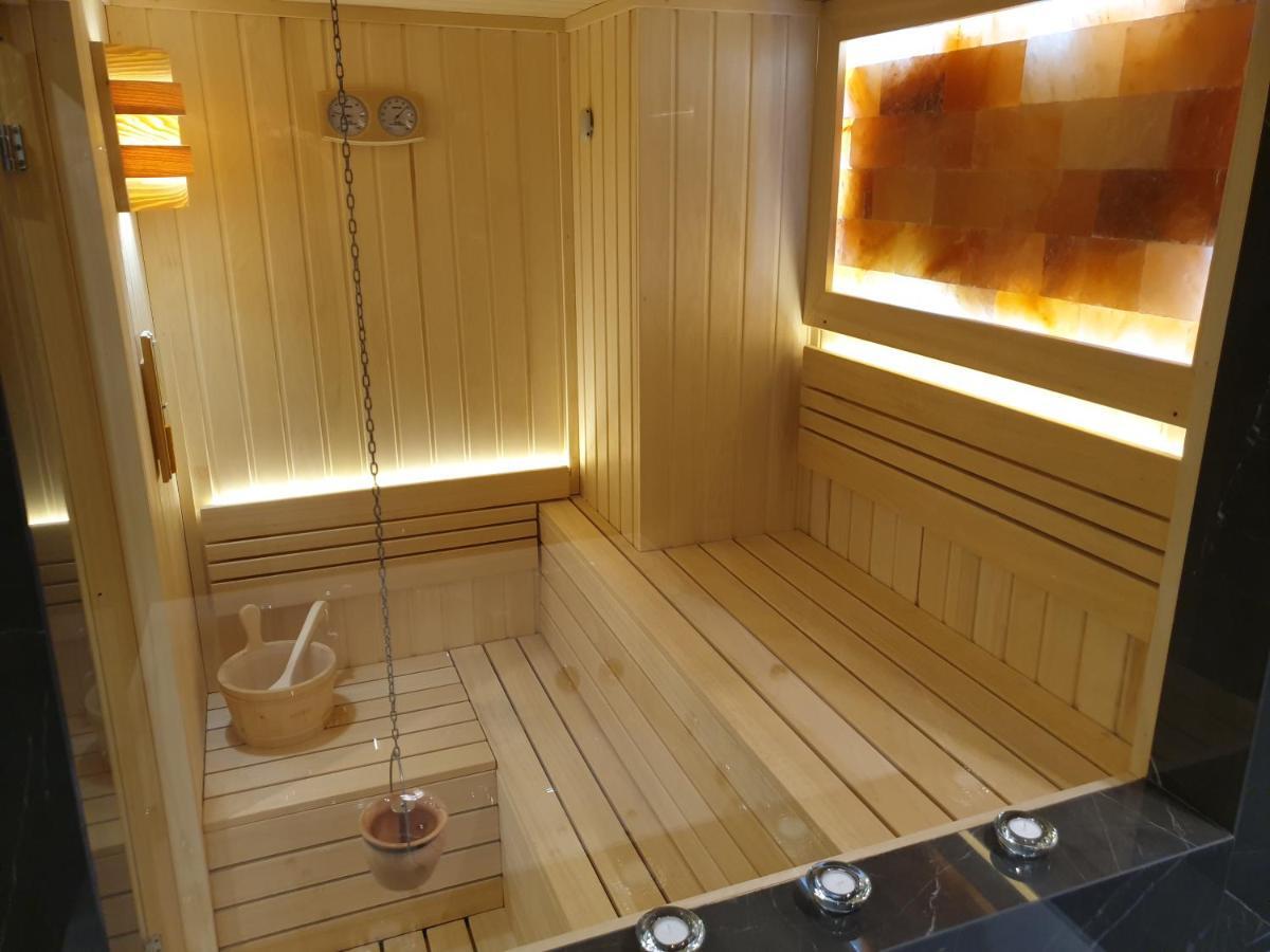 Luxury Spa Suite Belgrado Exterior foto